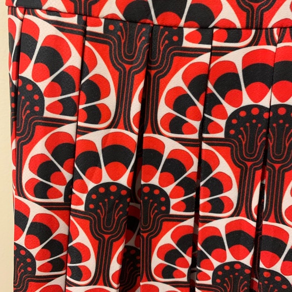 Vintage 60s pattern dress with pleated skirt - Picture 5 of 6